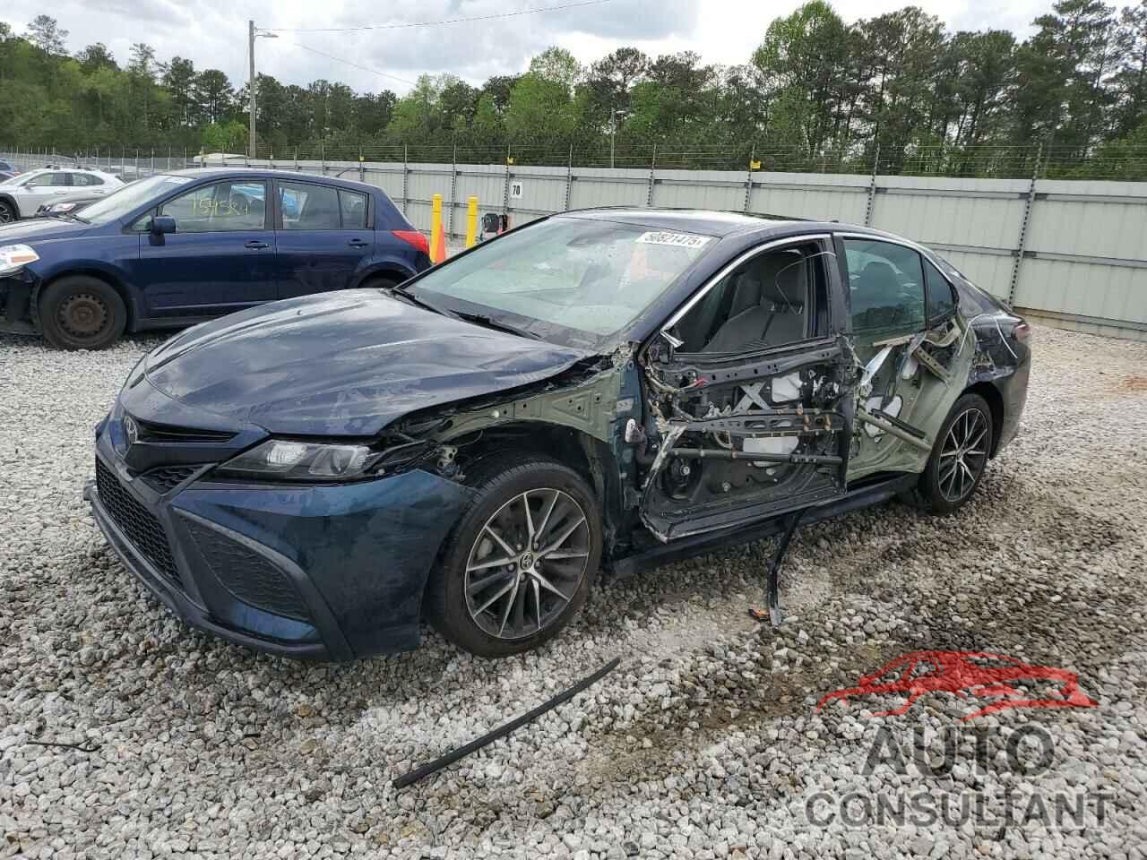 TOYOTA CAMRY 2021 - 4T1G11AK4MU524943
