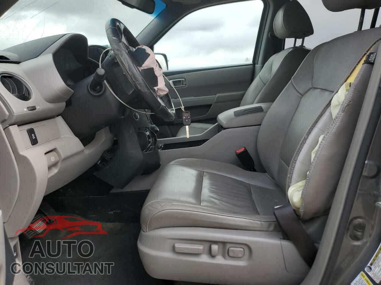 HONDA PILOT 2013 - 5FNYF4H70DB062144