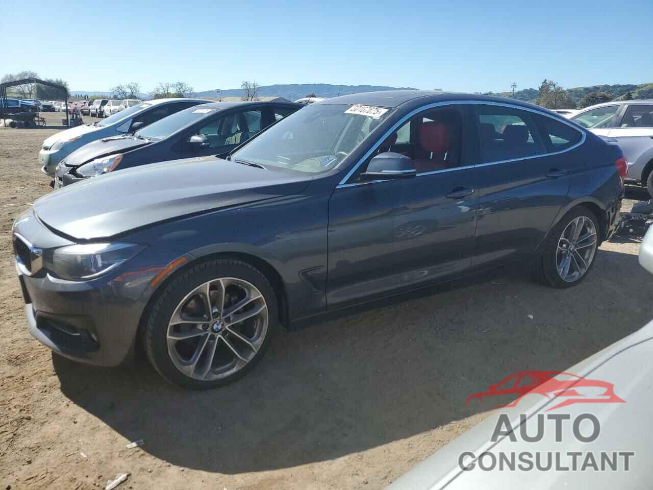 BMW 3 SERIES 2018 - WBA8Z9C58JG827867
