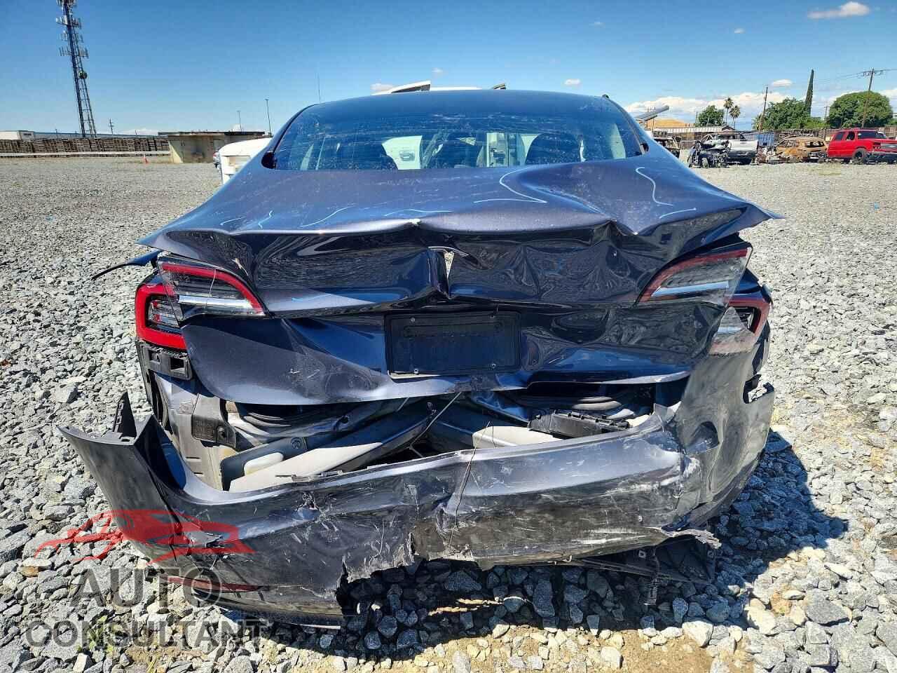 TESLA MODEL 3 2023 - 5YJ3E1EA4PF459016