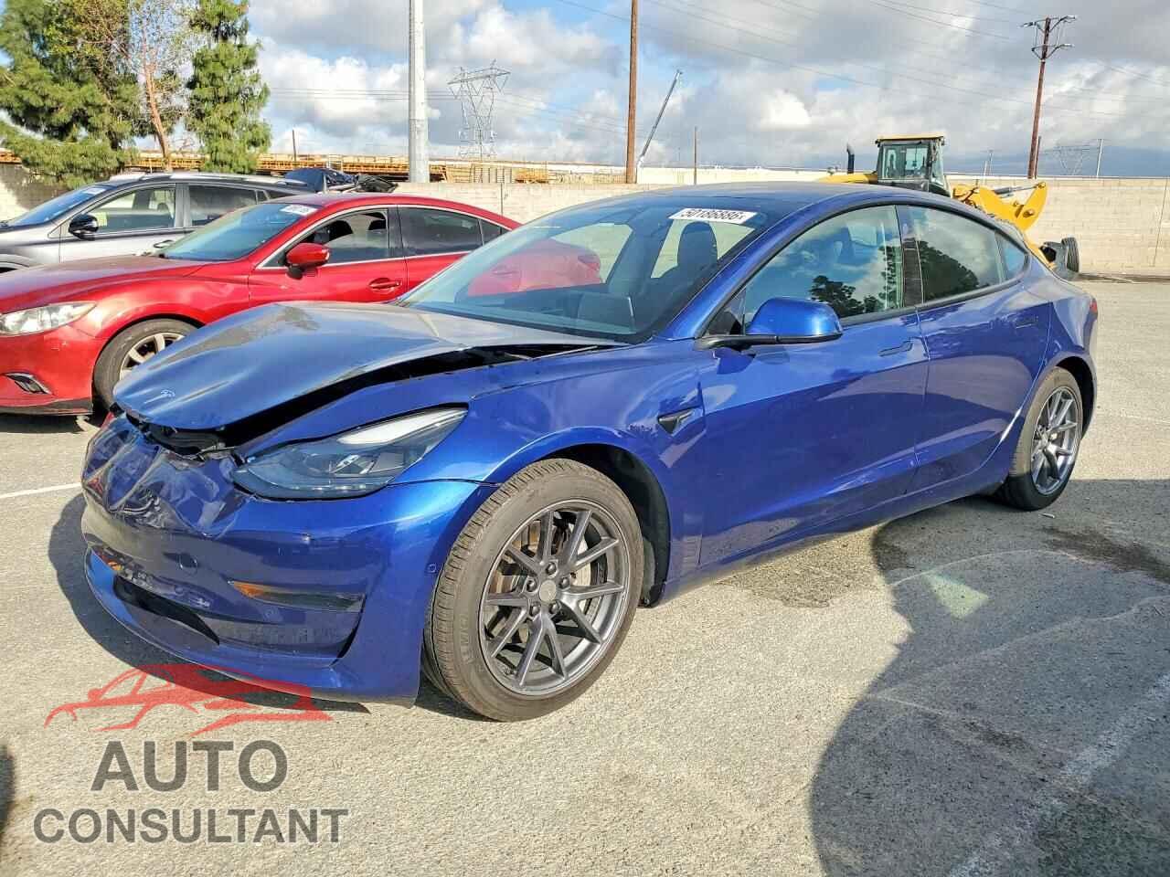 TESLA MODEL 3 2021 - 5YJ3E1EA1MF030301