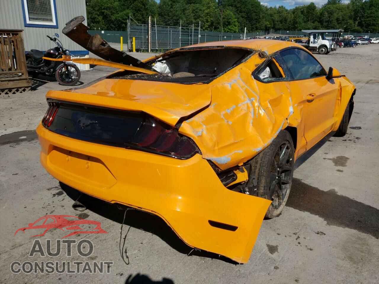 FORD MUSTANG 2018 - 1FA6P8TH7J5102671