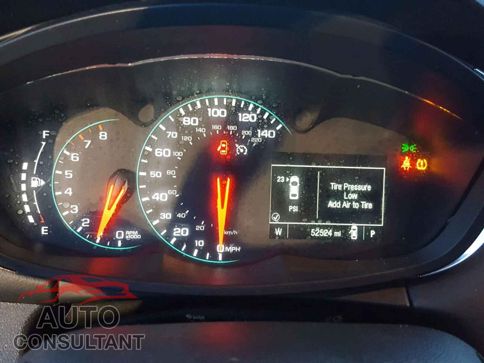 CHEVROLET TRAX 1LT 2017 - 3GNCJLSB3HL143167