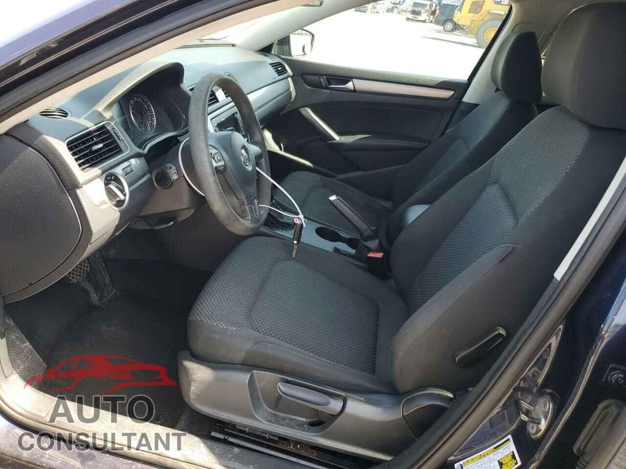 VOLKSWAGEN PASSAT 2013 - 1VWAP7A3XDC003555