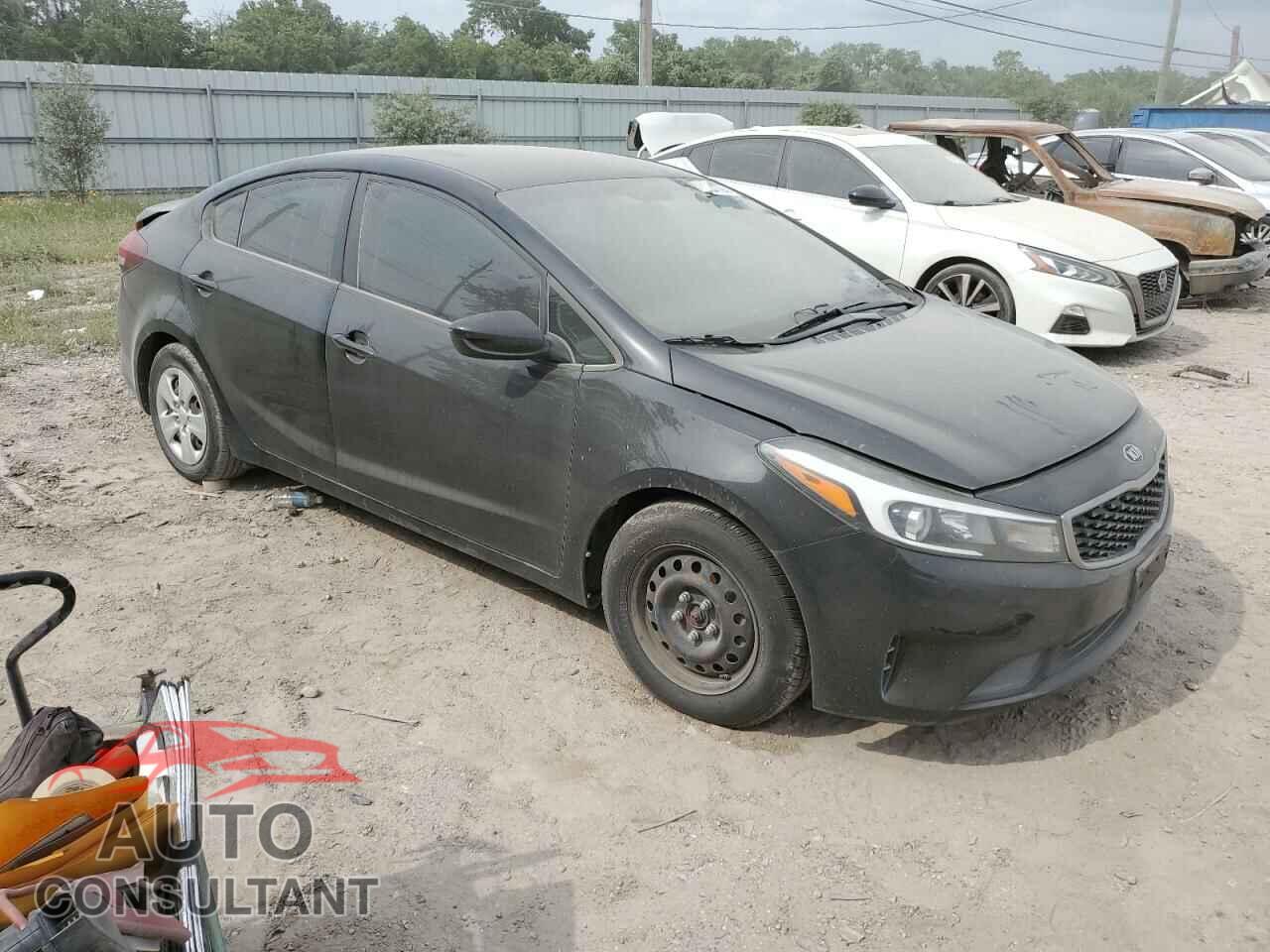 KIA FORTE 2017 - 3KPFK4A74HE111466