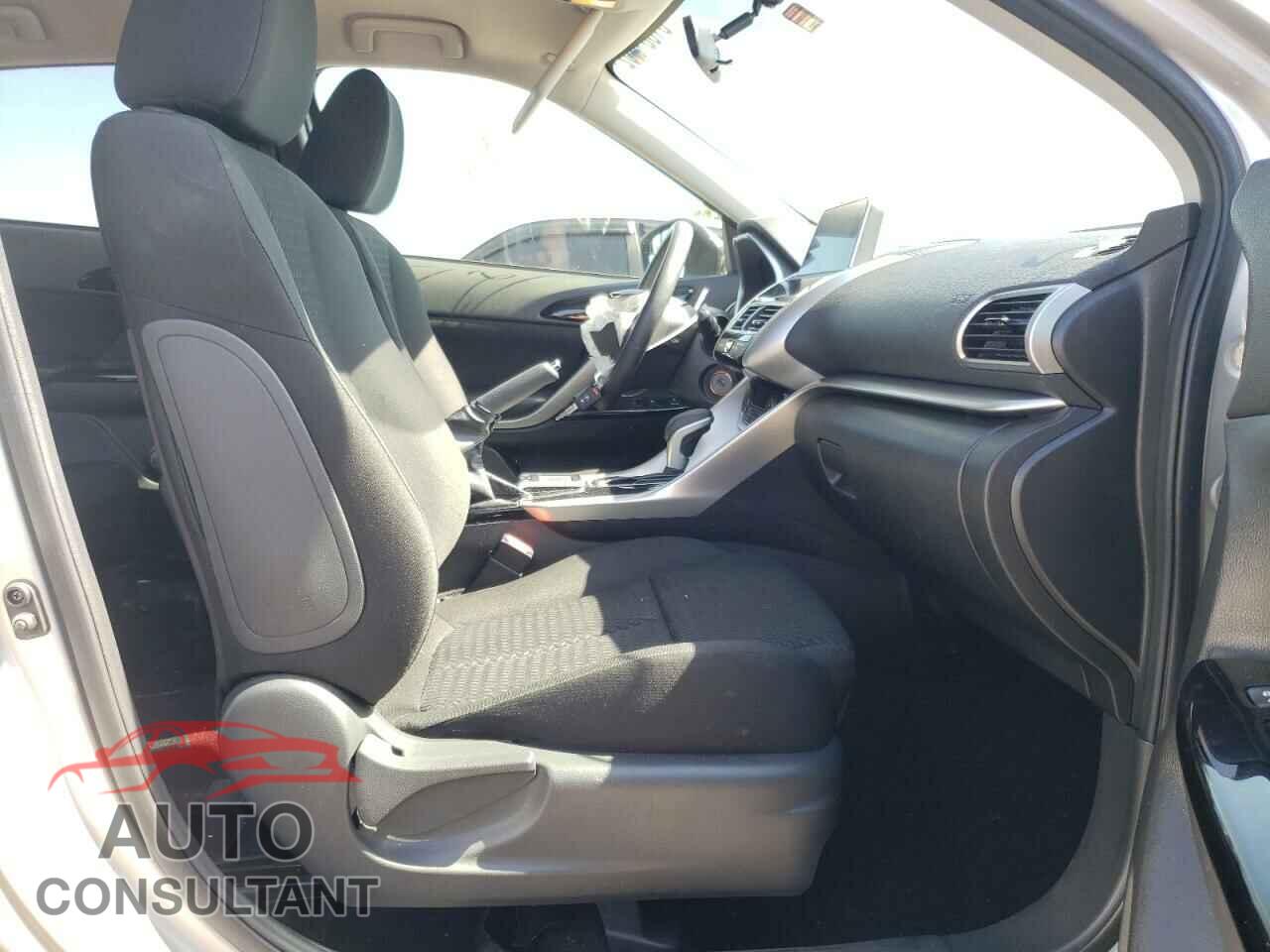 MITSUBISHI ECLIPSE 2019 - JA4AT4AA6KZ046757