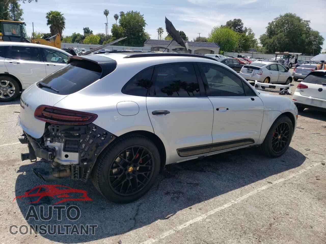 PORSCHE MACAN 2017 - WP1AG2A56HLB56204