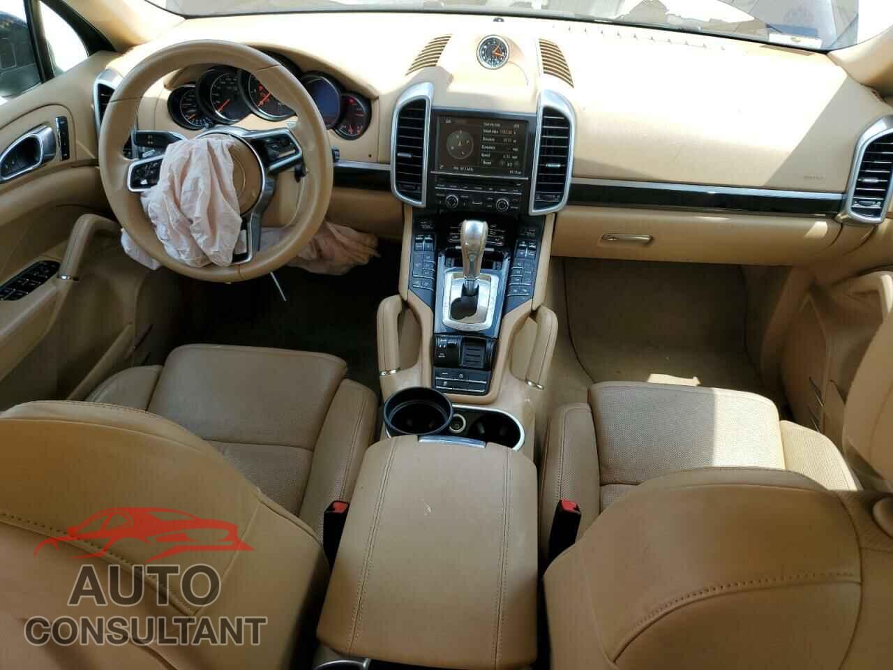 PORSCHE CAYENNE 2016 - WP1AA2A26GLA09340