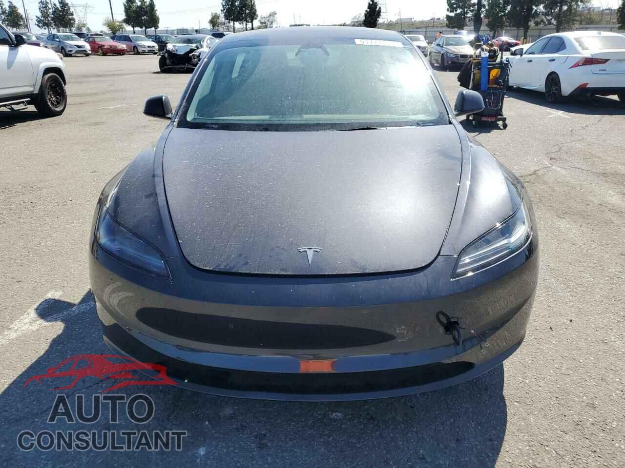 TESLA MODEL 3 2024 - 5YJ3E1EA2RF844514
