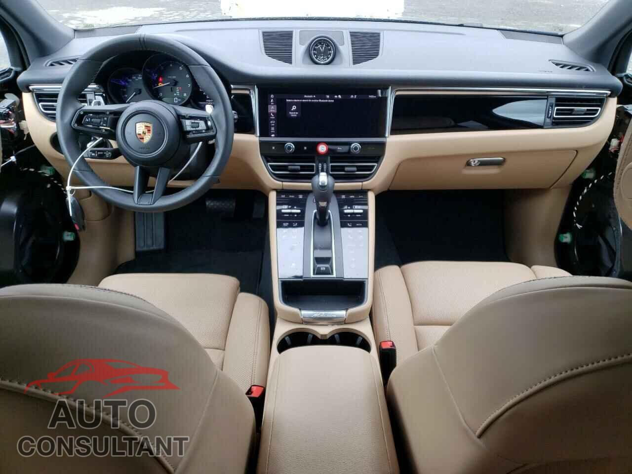 PORSCHE MACAN BASE 2024 - WP1AA2A56RLB18975