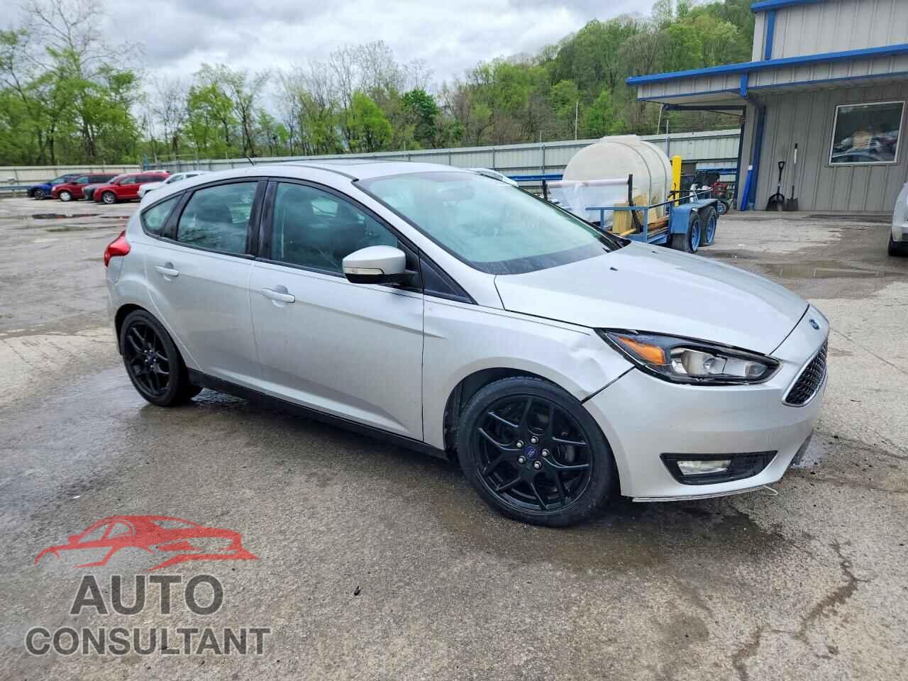 FORD FOCUS 2016 - 1FADP3K23GL206845