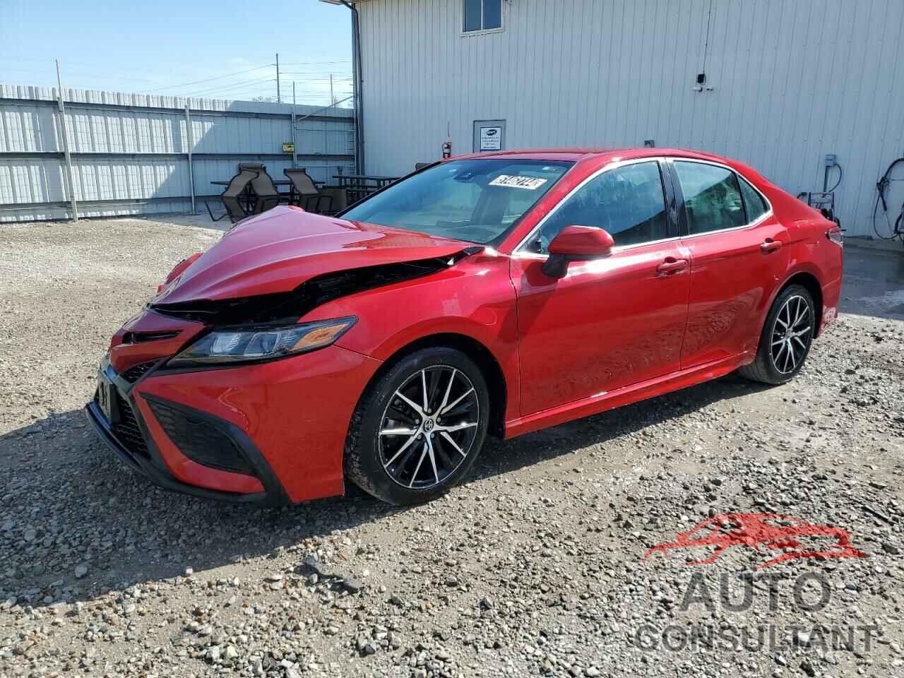 TOYOTA CAMRY 2021 - 4T1G11AK3MU413641