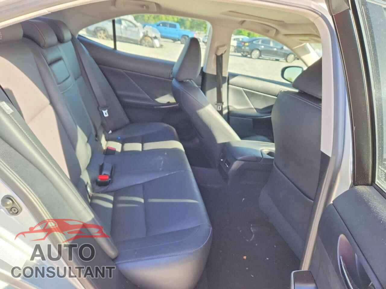 LEXUS IS 2014 - JTHBF1D29E5018126