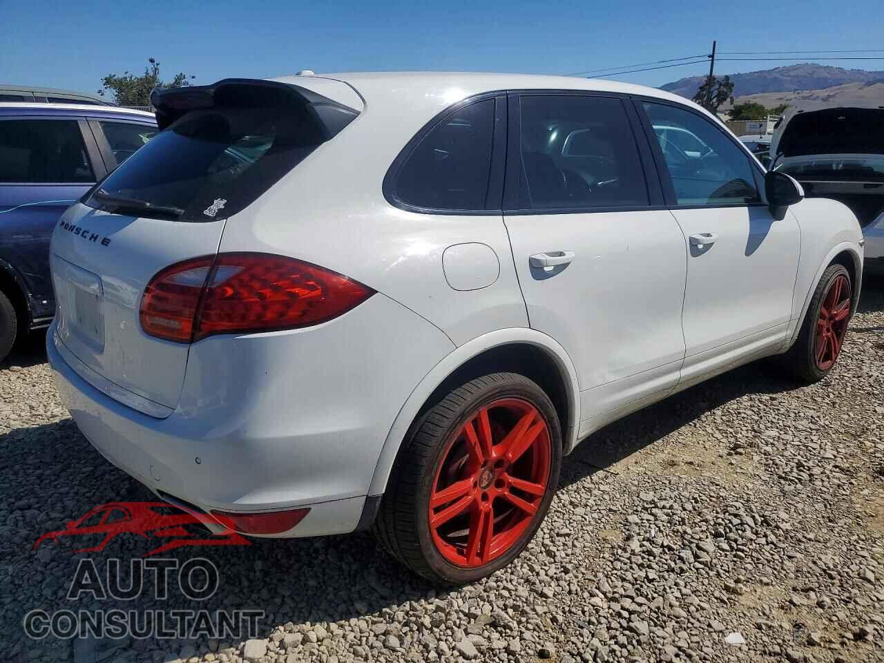 PORSCHE CAYENNE 2013 - WP1AA2A21DLA09547