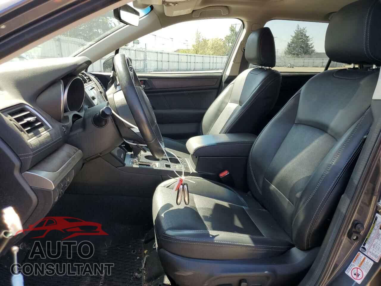 SUBARU OUTBACK 2019 - 4S4BSENC6K3296500