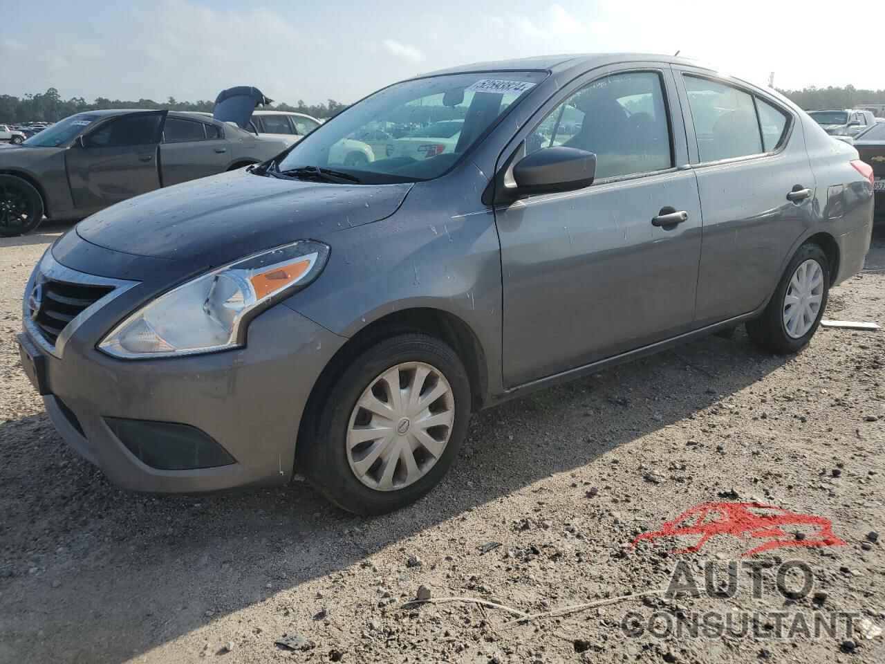 NISSAN VERSA 2018 - 3N1CN7AP2JL882752