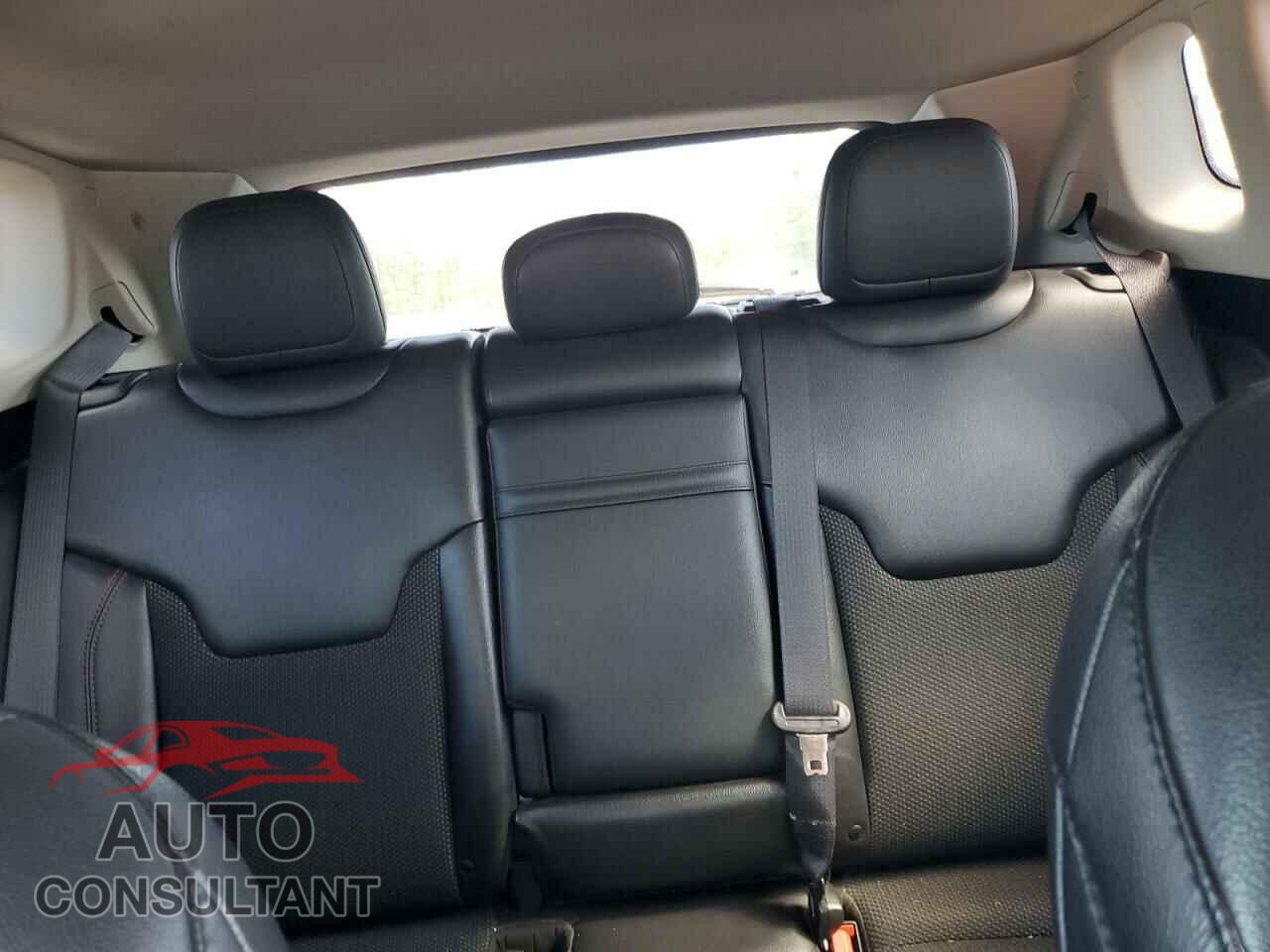 JEEP COMPASS 2019 - 3C4NJDDB3KT721487