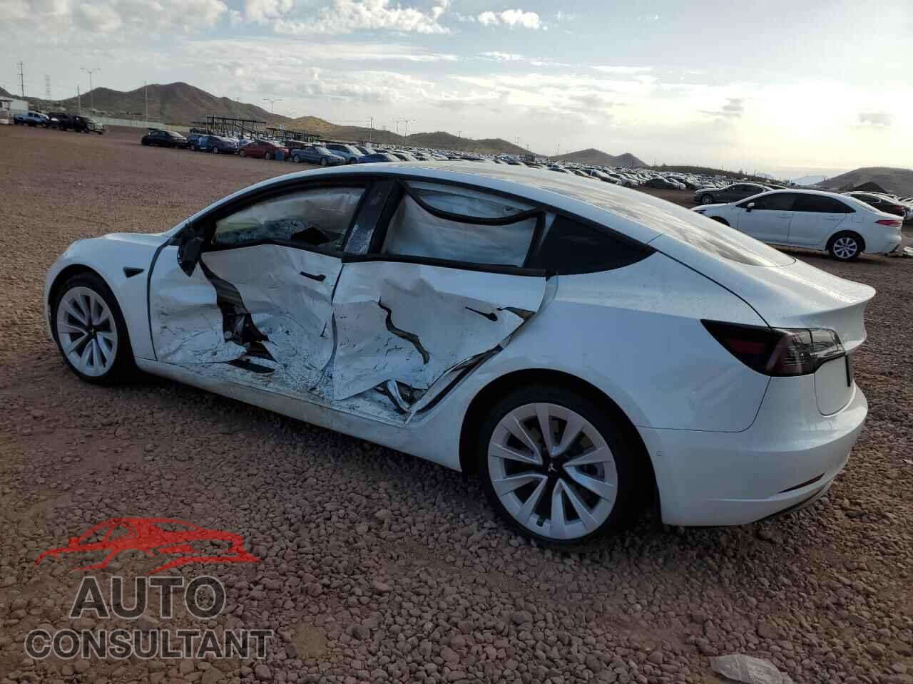 TESLA MODEL 3 2022 - 5YJ3E1EA1NF299075
