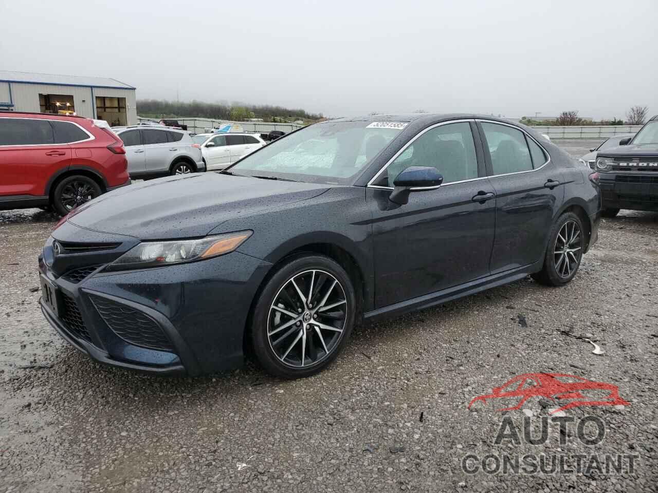 TOYOTA CAMRY 2021 - 4T1T11BK4MU027520