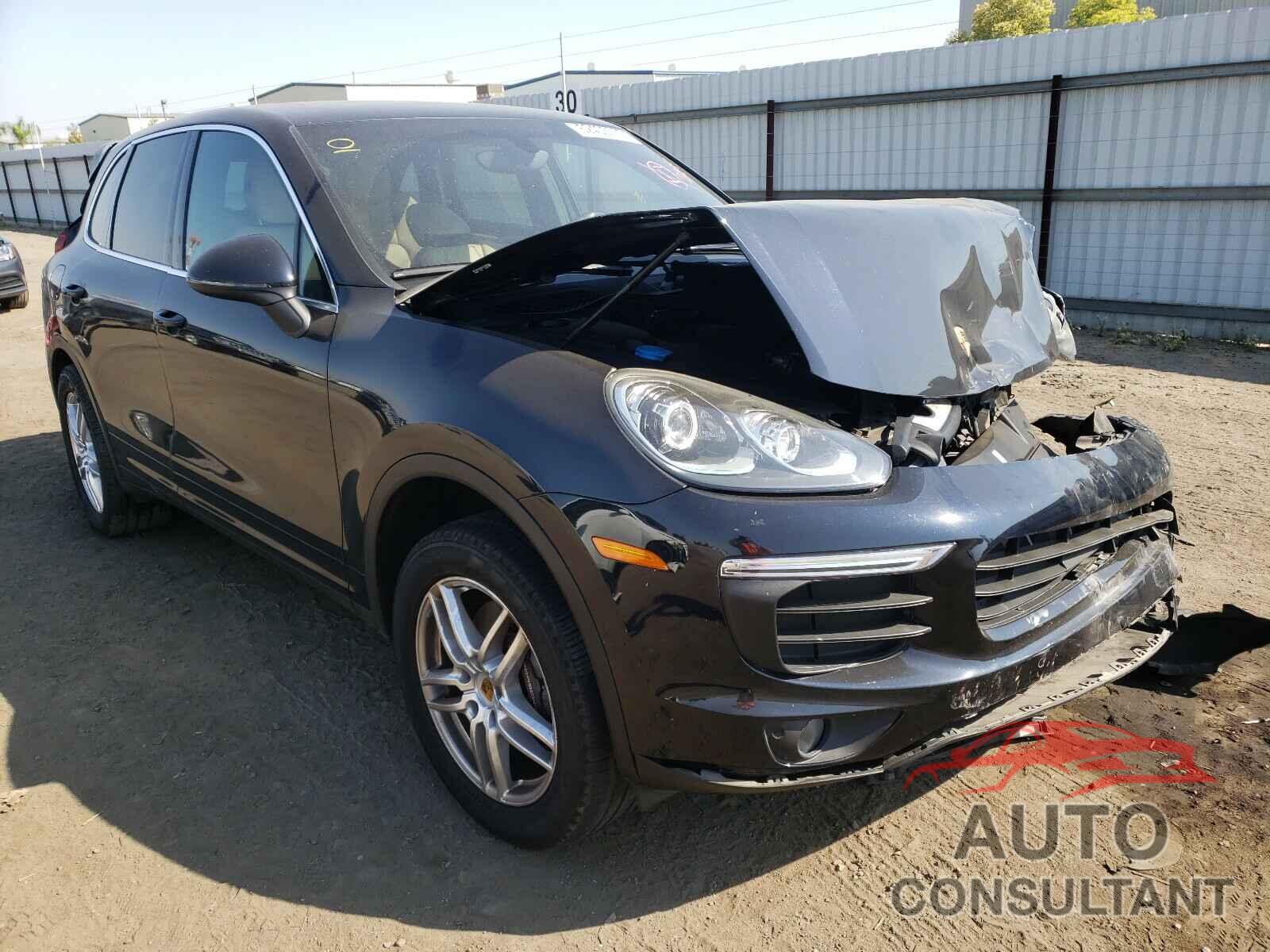 PORSCHE CAYENNE 2016 - WP1AA2A24GKA37000