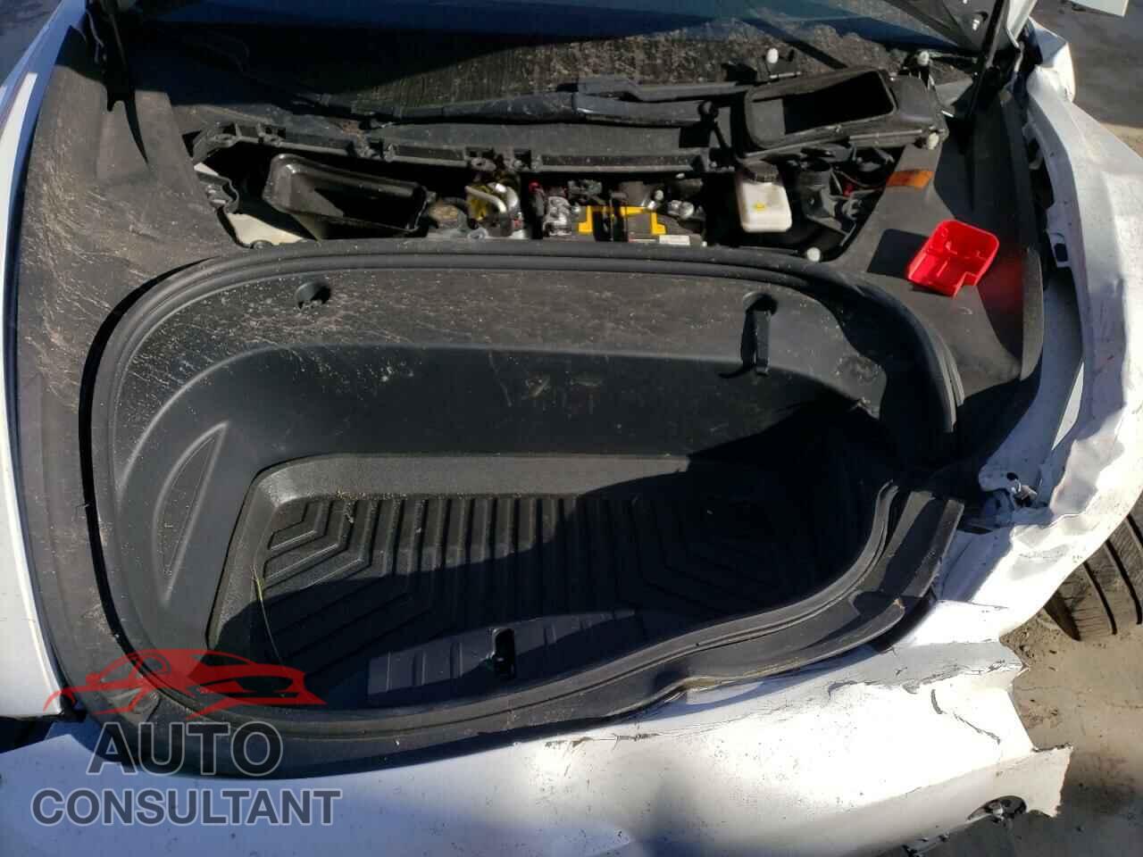 TESLA MODEL 3 2021 - 5YJ3E1EA4MF929833