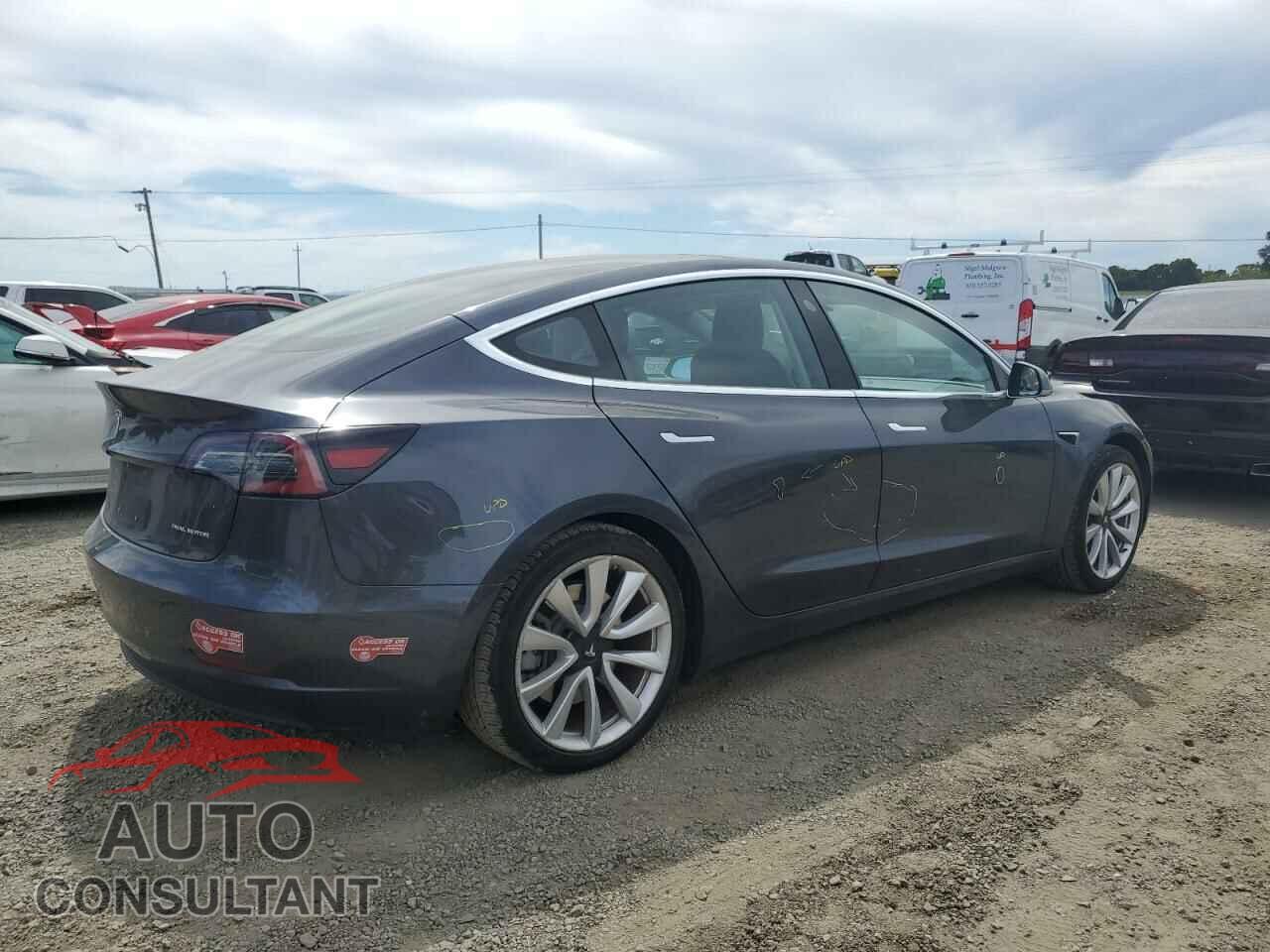 TESLA MODEL 3 2018 - 5YJ3E1EB3JF086793
