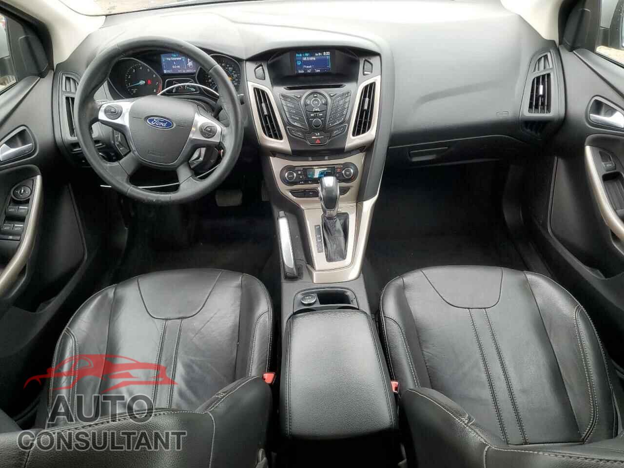 FORD FOCUS 2012 - 1FAHP3H28CL266915