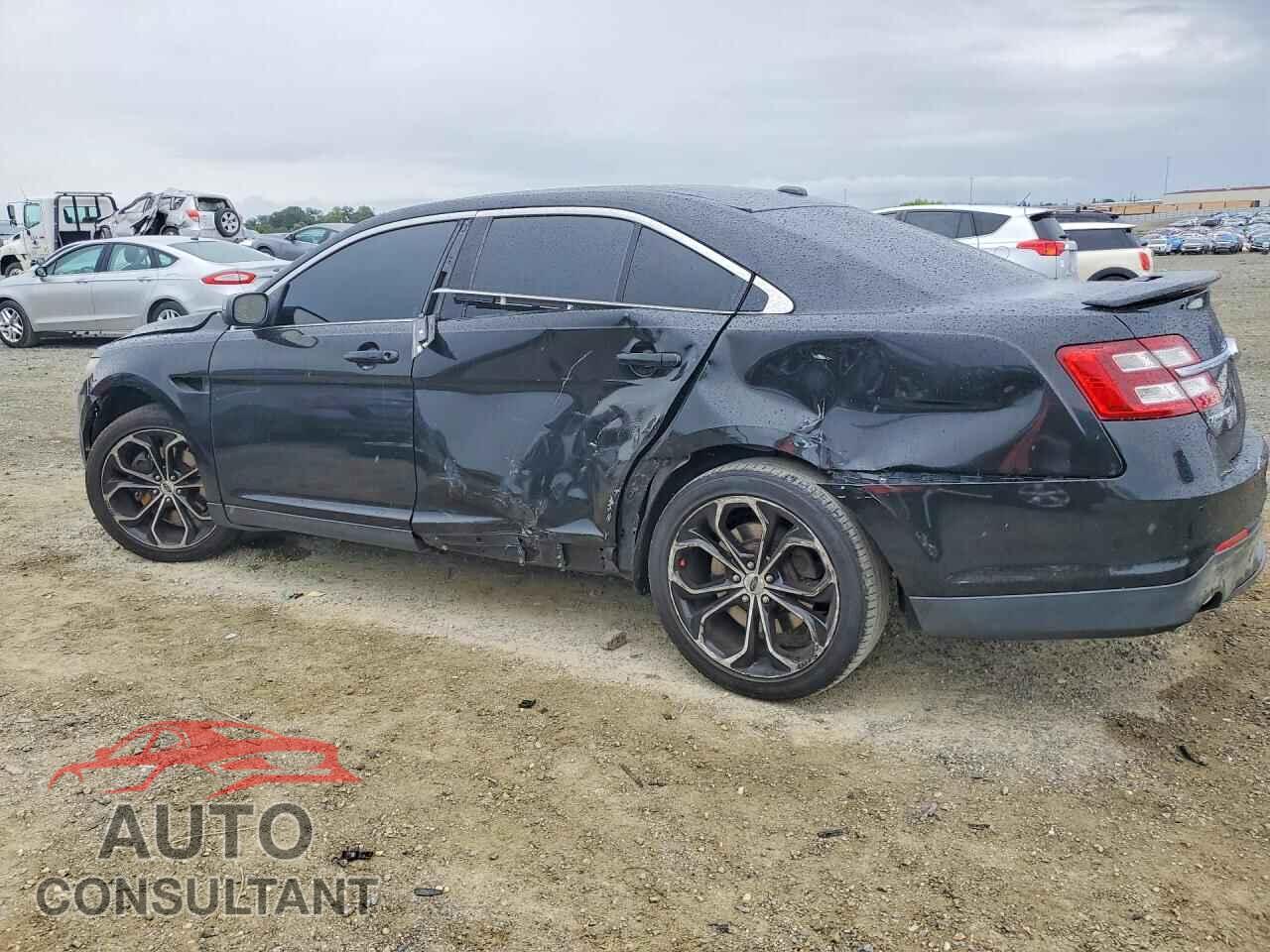 FORD TAURUS 2015 - 1FAHP2KTXFG124106