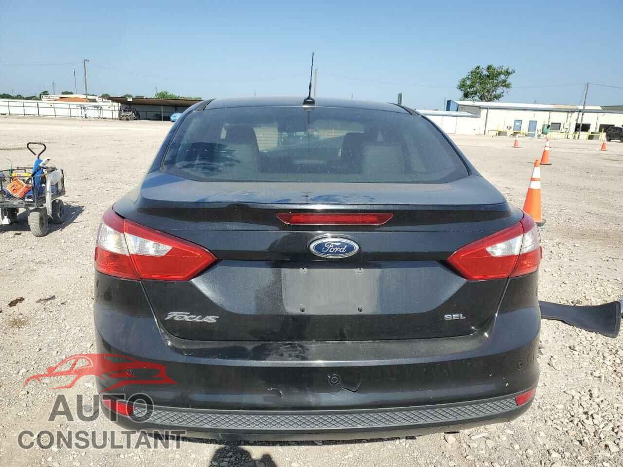 FORD FOCUS 2012 - 1FAHP3H29CL153751