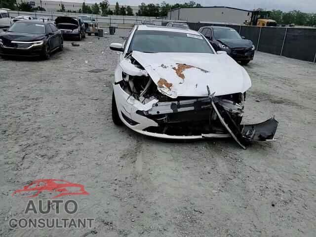 FORD TAURUS 2015 - 1FAHP2E88FG172646