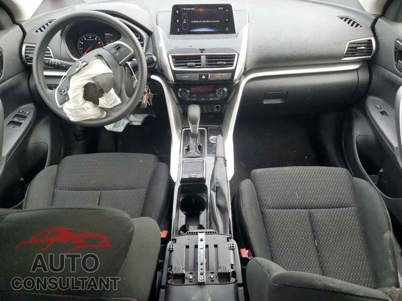 MITSUBISHI ECLIPSE 2018 - JA4AT4AA6JZ042707