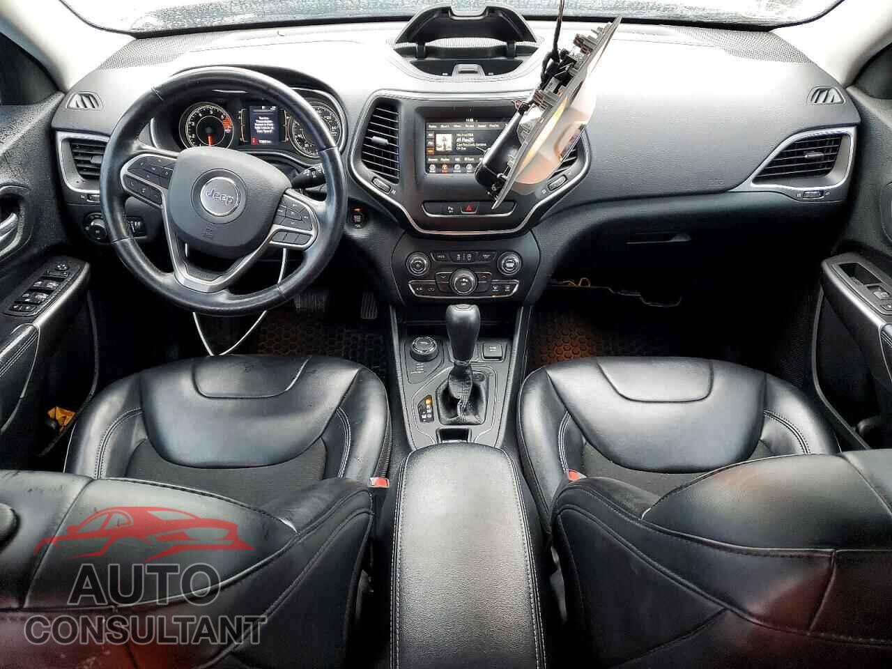 JEEP CHEROKEE 2020 - 1C4PJMLB0LD584915