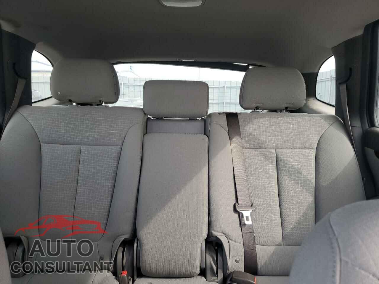 HYUNDAI SANTA FE 2010 - 5NMSG3AB5AH411949