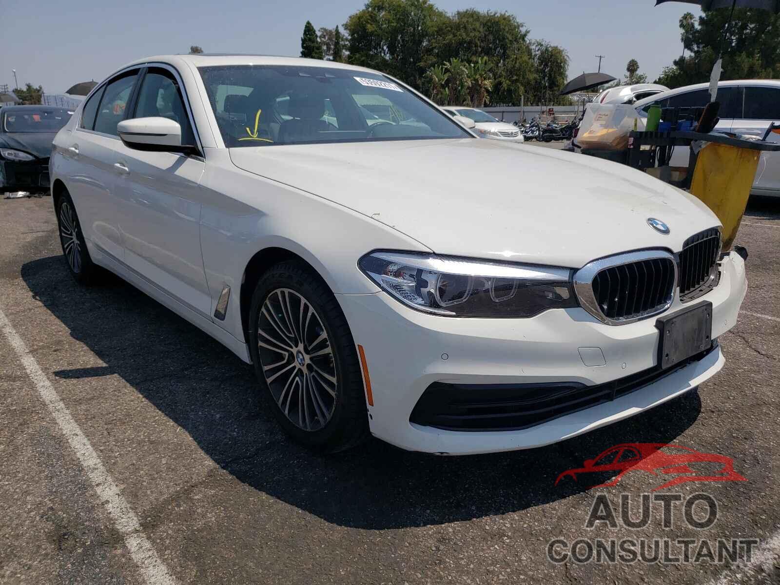 BMW 5 SERIES 2019 - WBAJE5C5XKG919893