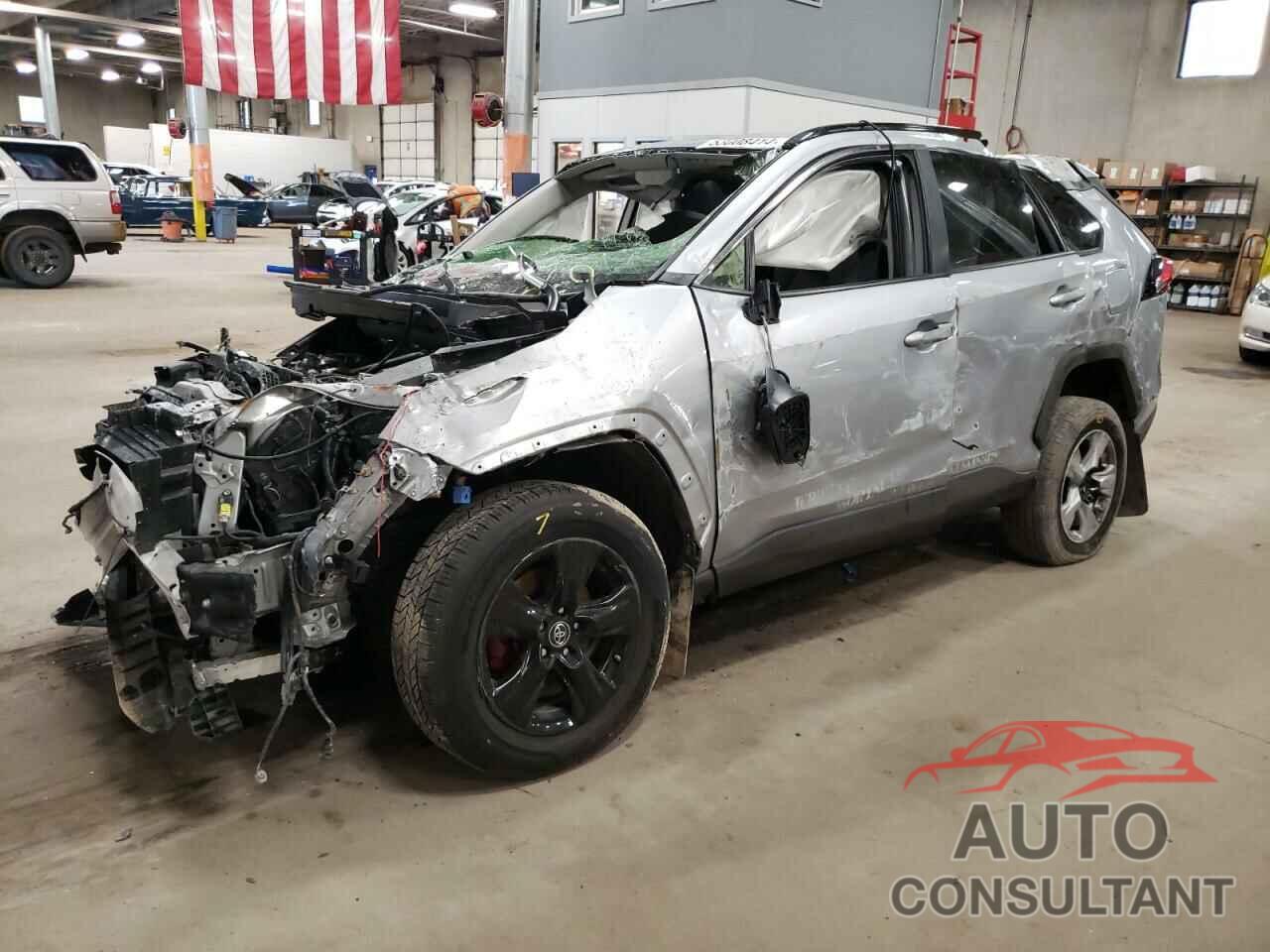 TOYOTA RAV4 2019 - JTMP1RFV9KD515898