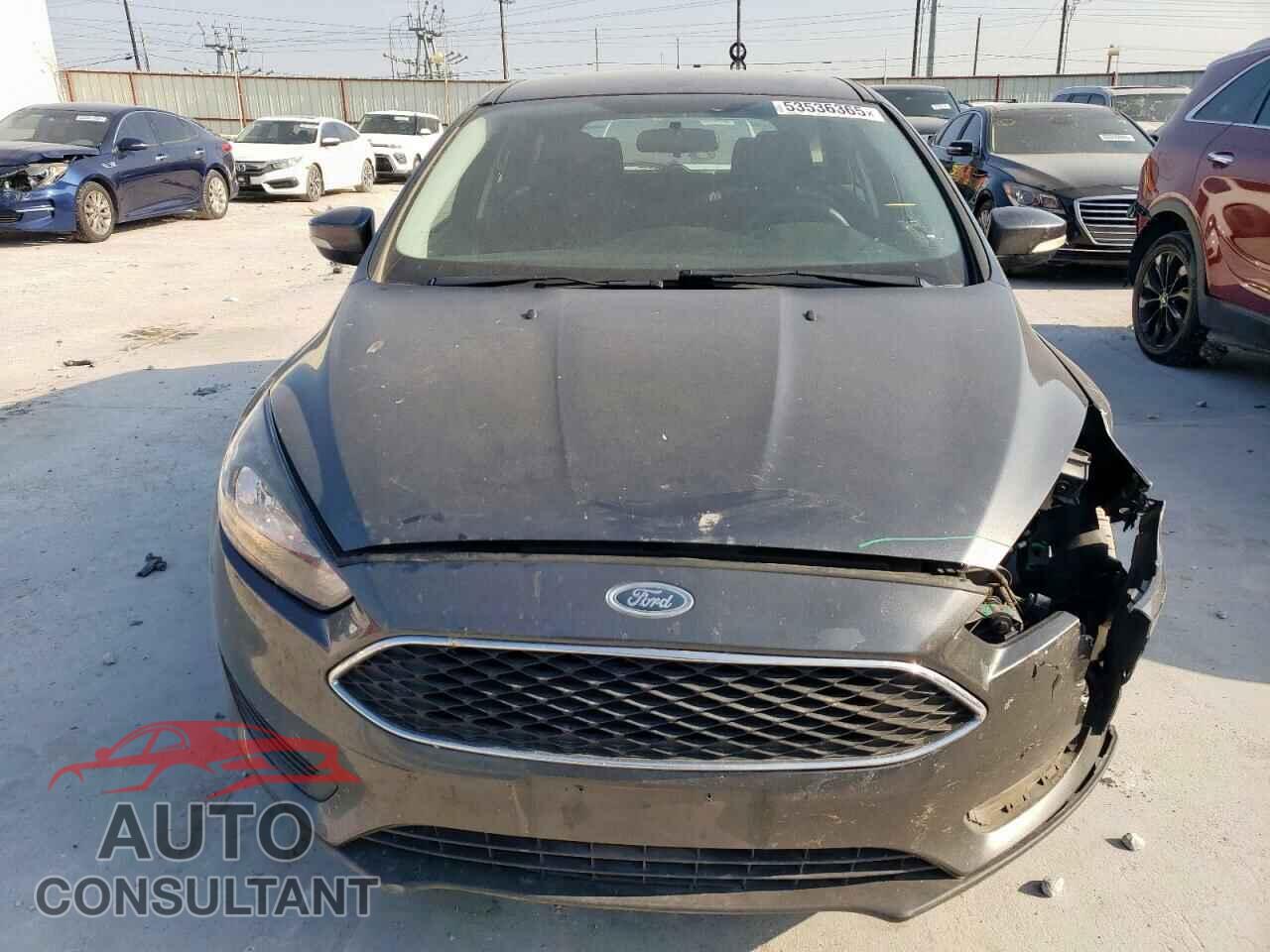 FORD FOCUS 2017 - 1FADP3K26HL295411