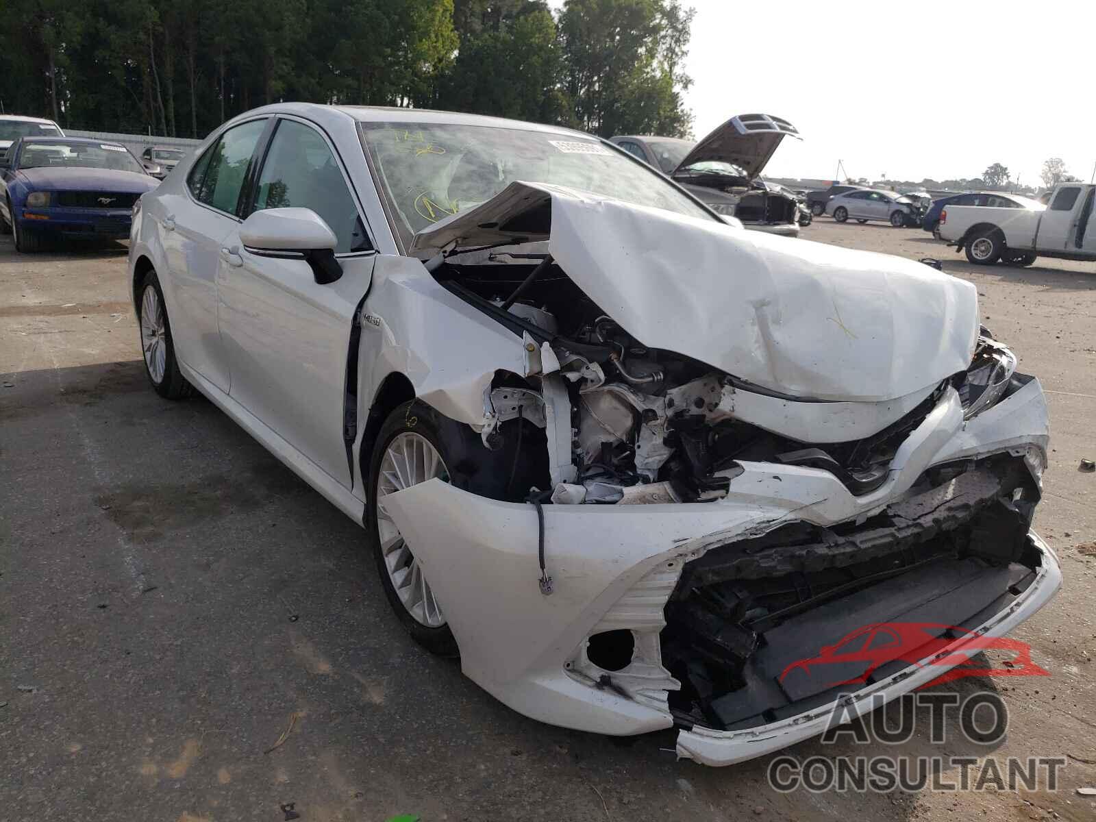 TOYOTA CAMRY 2019 - 4T1B21HK8KU517343