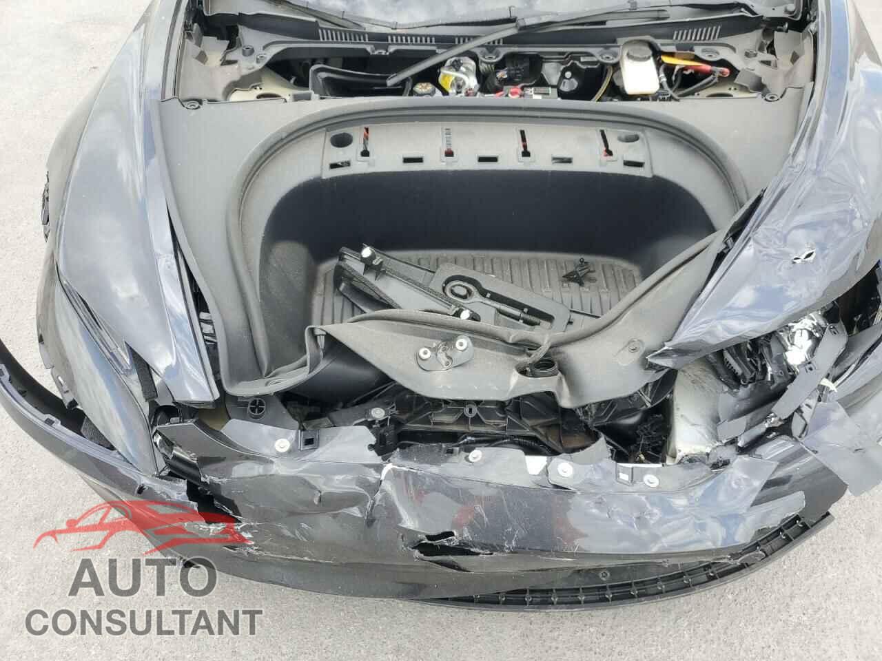 TESLA MODEL 3 2024 - 5YJ3E1EA3RF752232