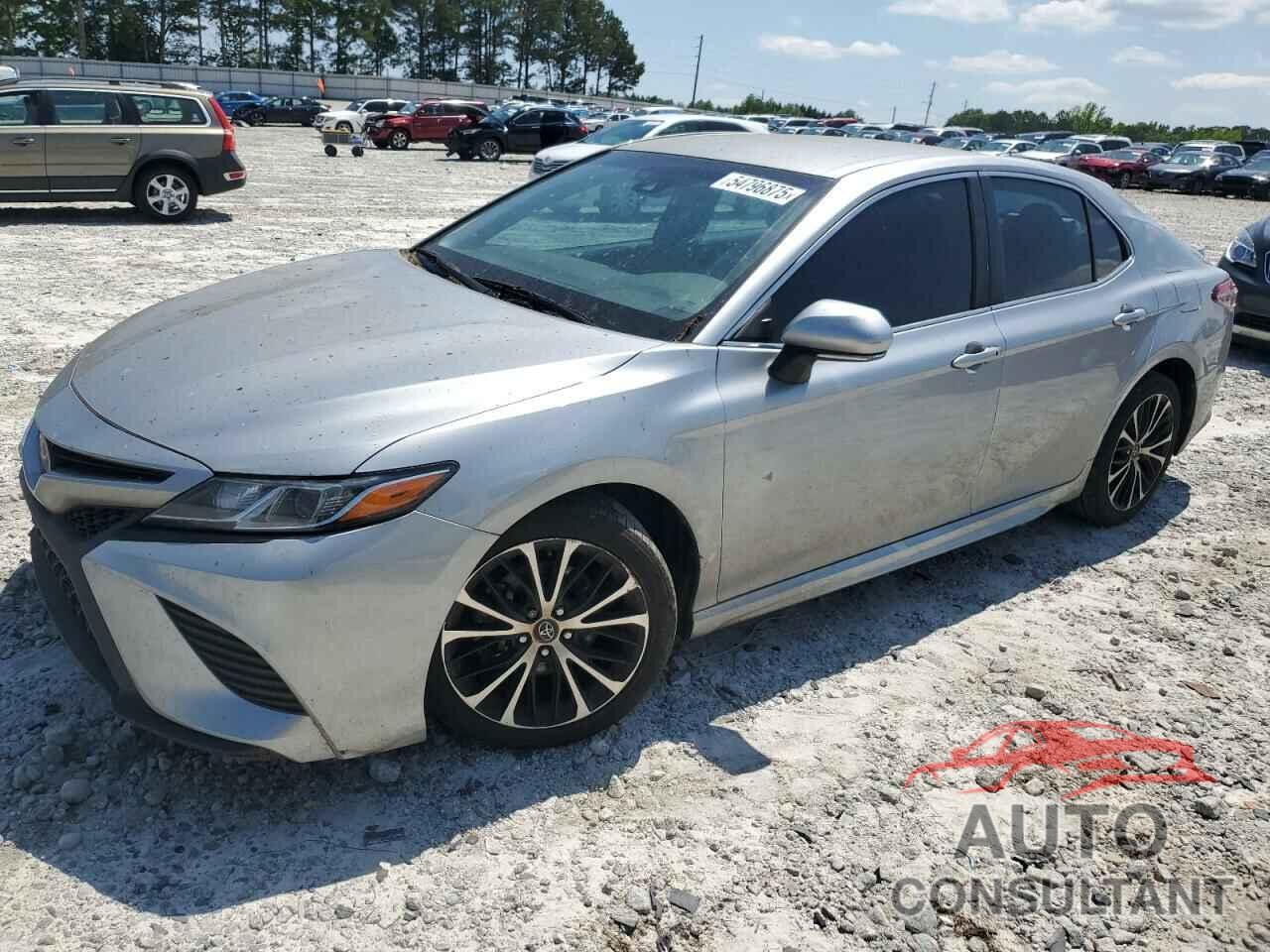 TOYOTA CAMRY 2018 - 4T1B11HK4JU139491