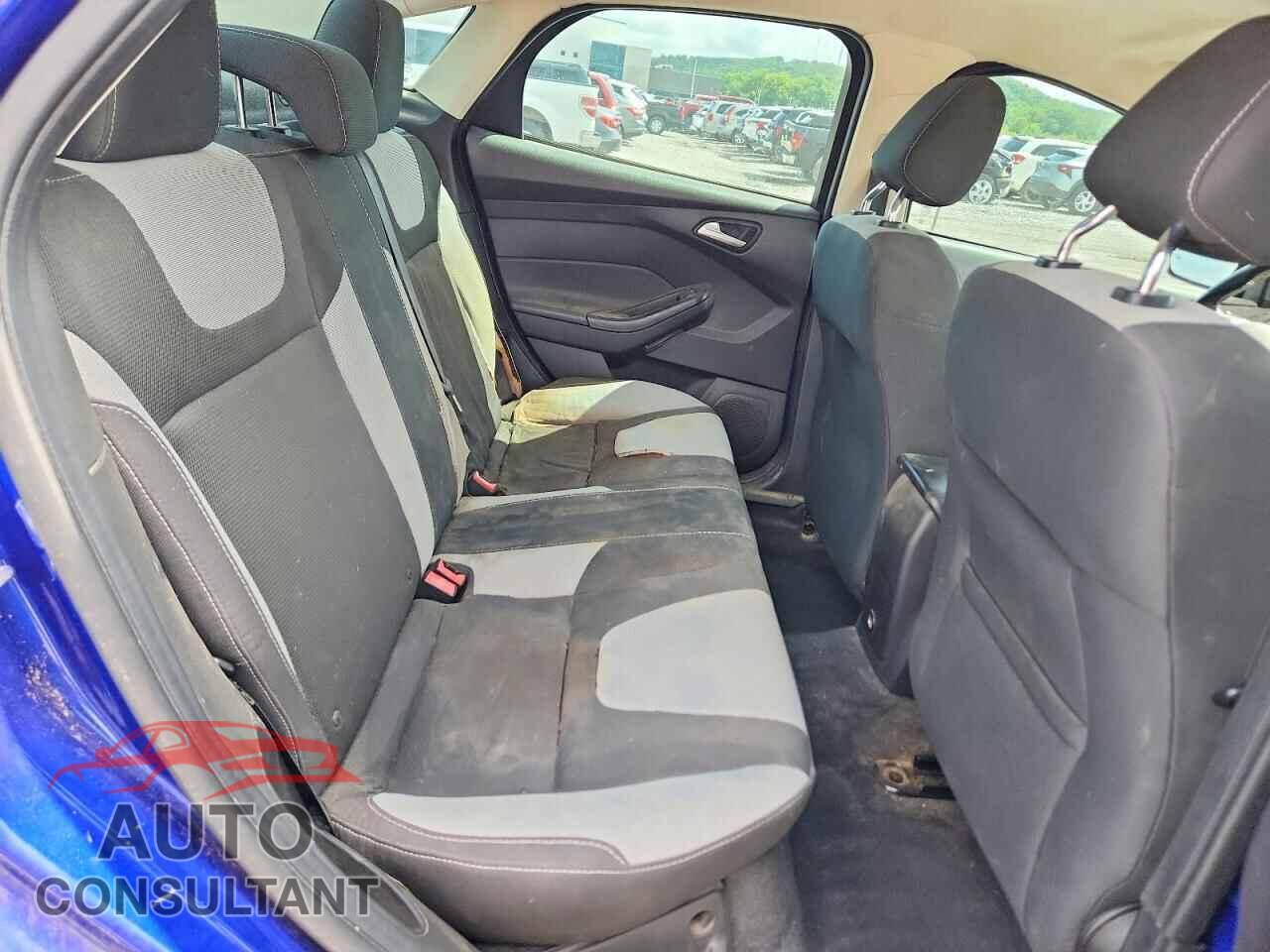 FORD FOCUS 2012 - 1FAHP3F25CL279110
