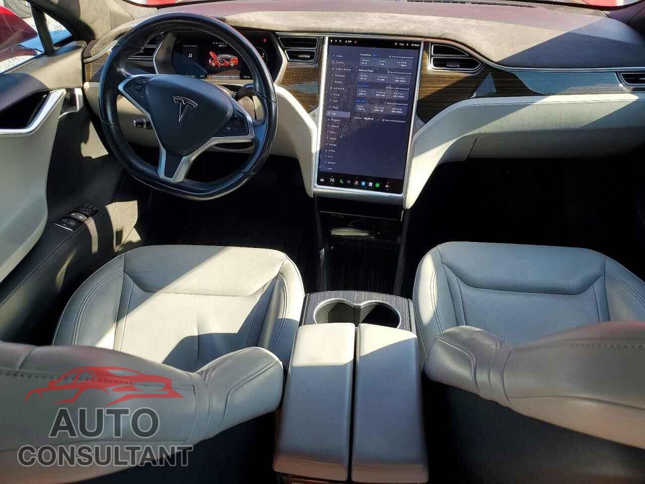 TESLA MODEL S 2015 - 5YJSA1V27FF098010