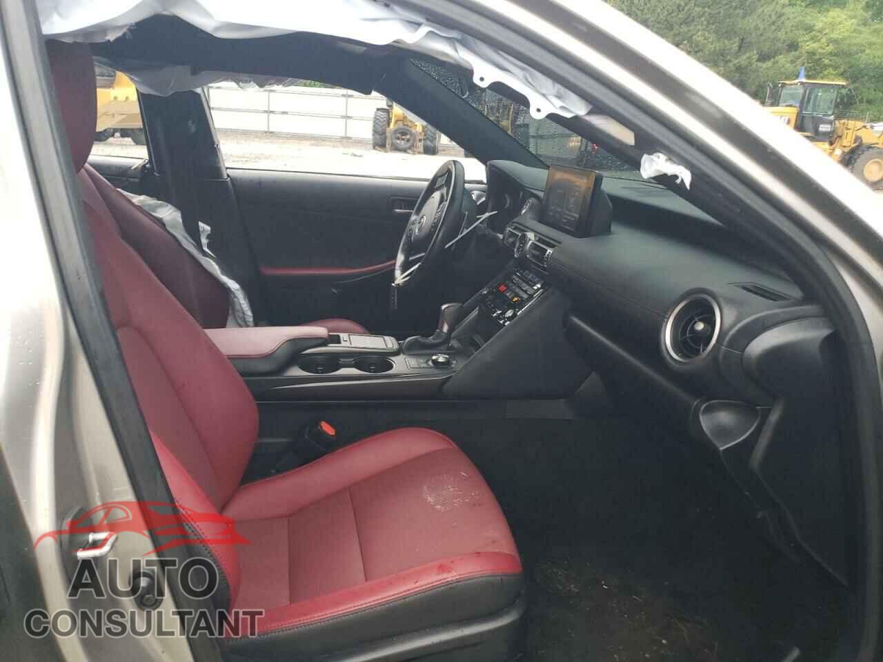 LEXUS IS 2022 - JTHAA1D26N5118565