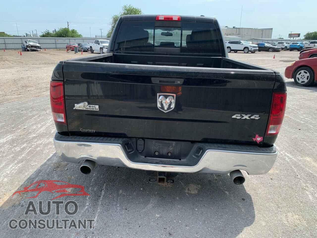 DODGE RAM 1500 2012 - 1C6RD7LT4CS140157