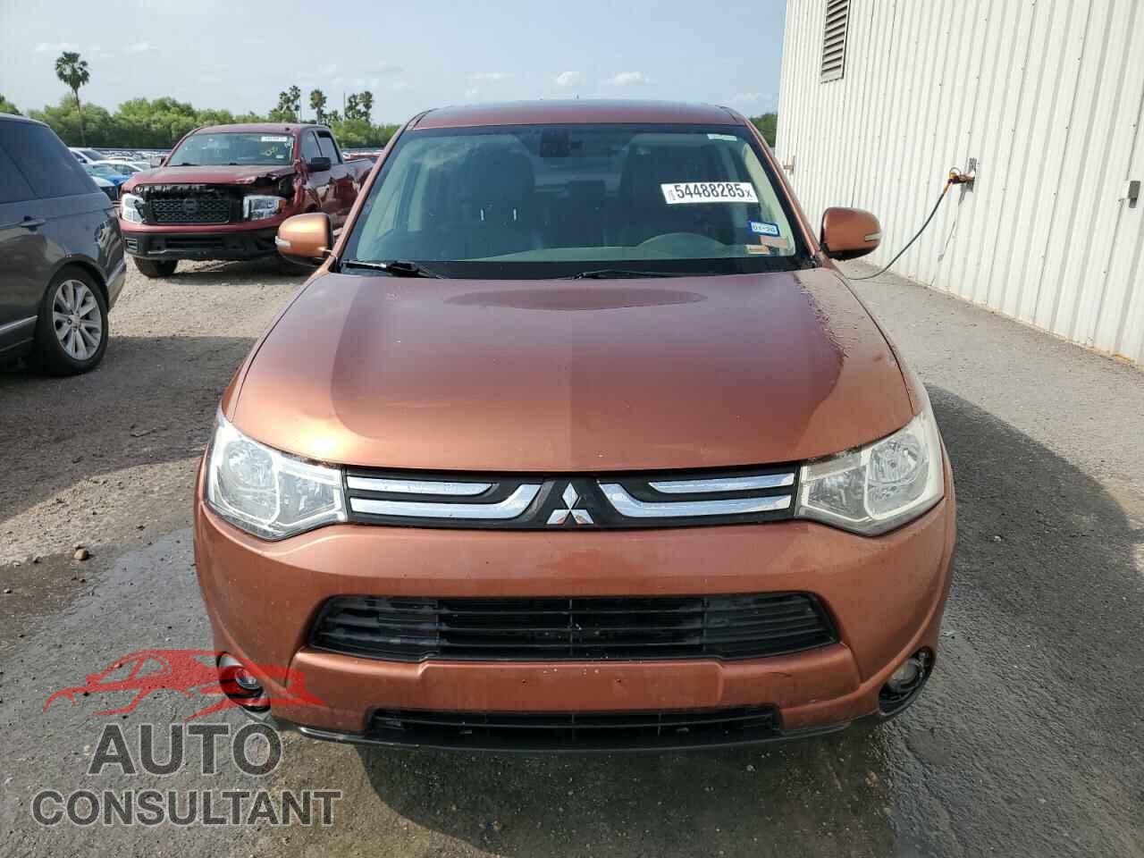 MITSUBISHI OUTLANDER 2014 - JA4AD3A32EZ018130
