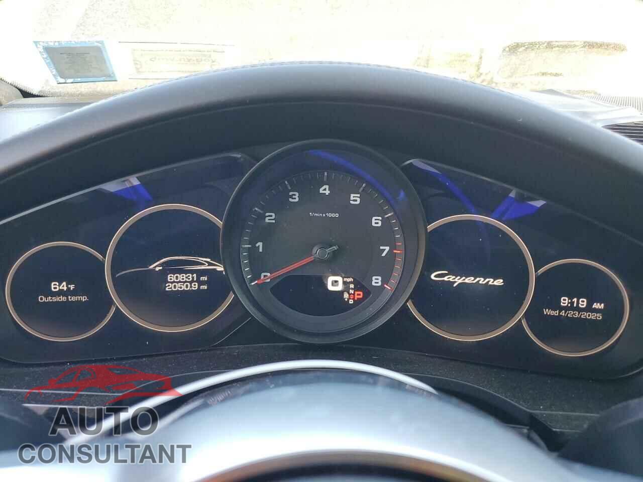 PORSCHE CAYENNE 2020 - WP1BA2AY6LDA46112