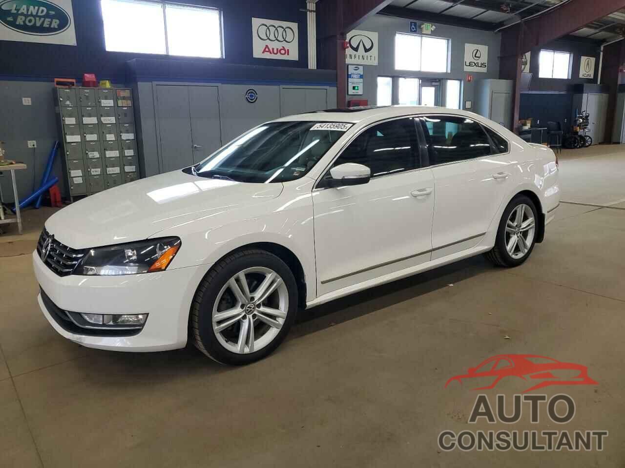 VOLKSWAGEN PASSAT 2014 - 1VWCN7A36EC073361