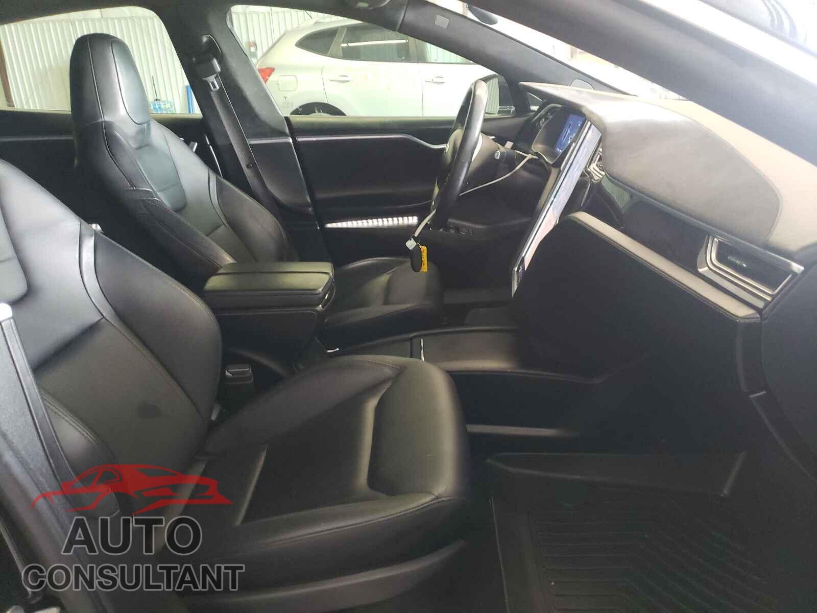TESLA MODEL S 2016 - 5YJSA1E21GF142763