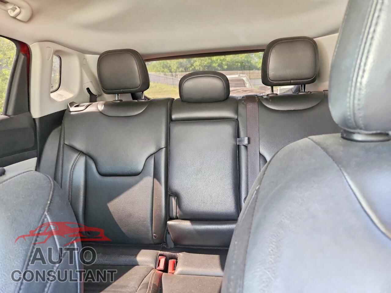 JEEP COMPASS 2022 - 3C4NJDCB1NT112078