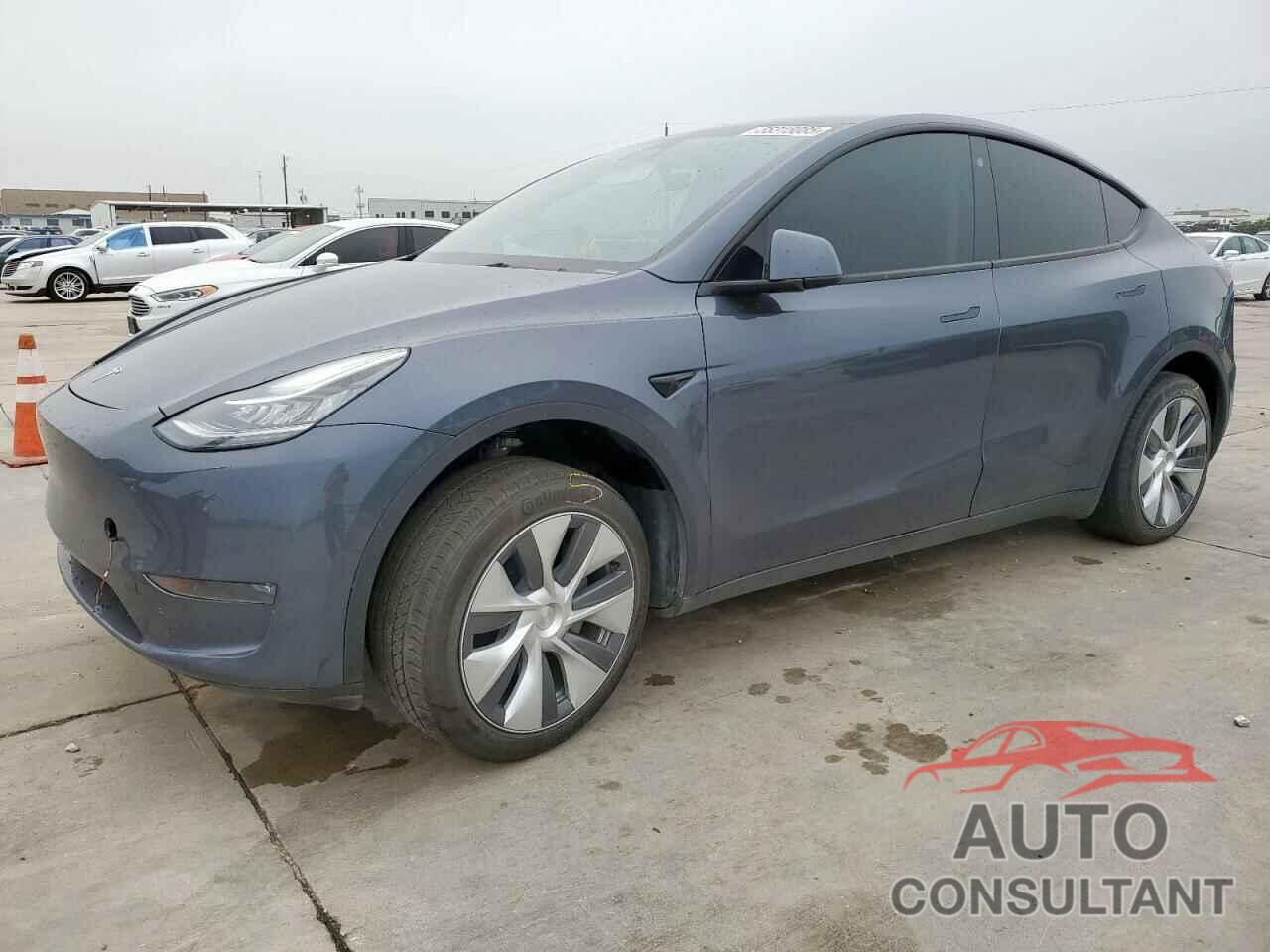 TESLA MODEL Y 2023 - 7SAYGDEE1PA042327