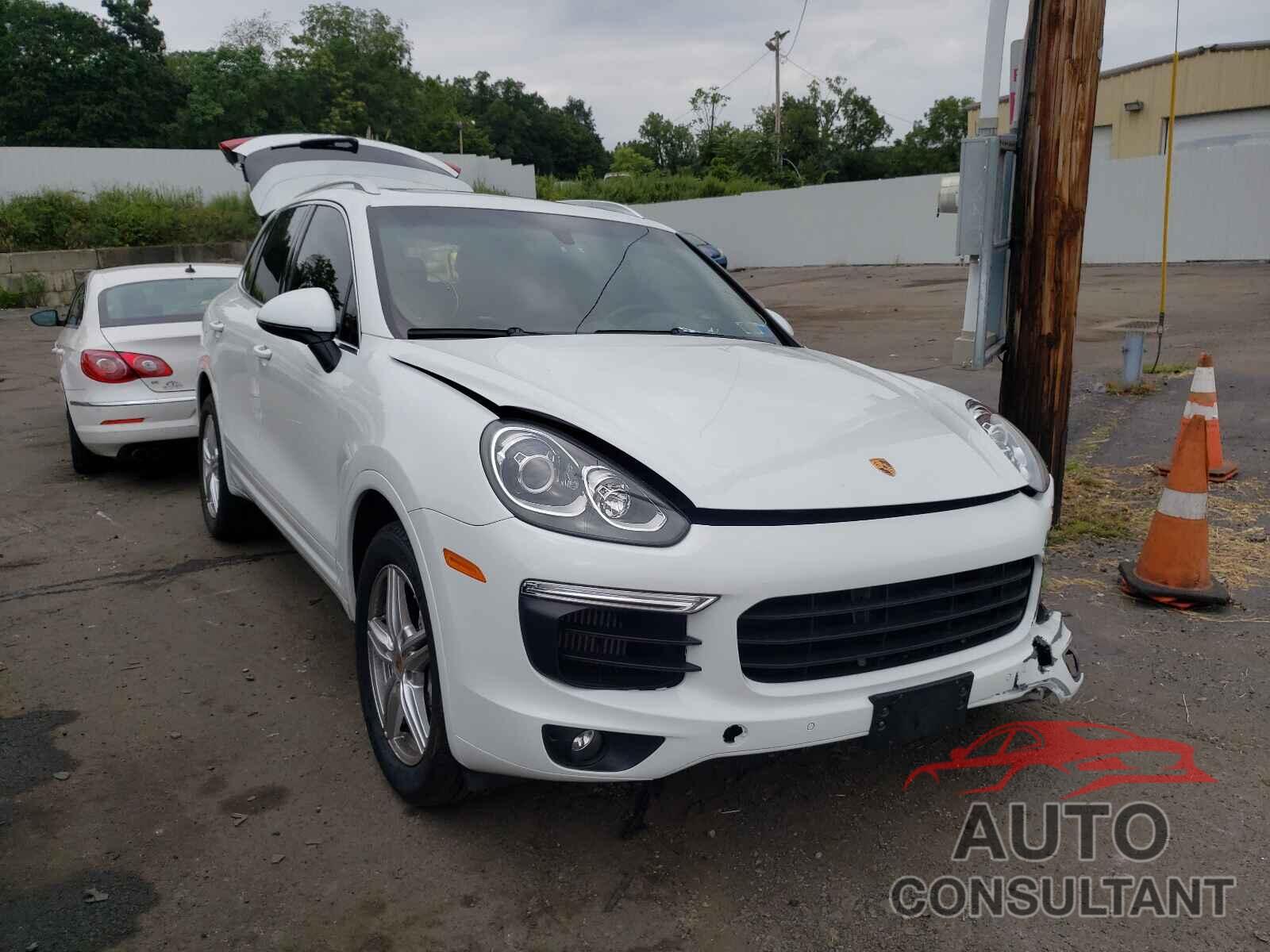 PORSCHE CAYENNE 2017 - WP1AB2A21HLA51753